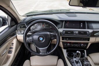 BMW Rad 5 Touring 530d xDrive Luxury F11 - 20