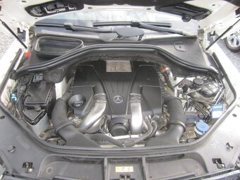 Mercedes-Benz GLS 500 4MATIC, 7 míst - 20