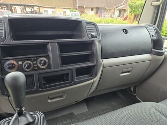 Nissan Cabstar NT400 - 20