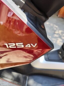 Peugeot 125 satelis 11 kW top stav - 20