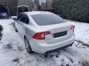 Volvo S60 3.0 T6 AWD 224 kw ,  150 420 km, první majitel - 20