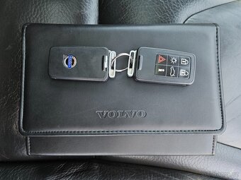VOLVO V60 2012 T6 224 kW AWD 4x4 R-DESIGN,NAVI,PARK.KAMERA - 20