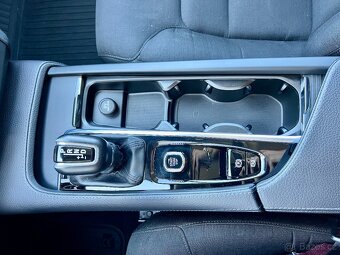 Volvo V90 2,0 T4 Drive-E R-Design Auto / 2019 - 20