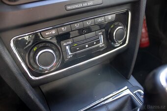 Škoda Superb Combi 1.6 TDI CR DPF Greenline Ambition - 20
