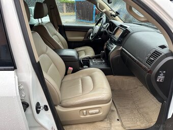 Toyota land cruiser v8 Lc 200 - 20