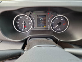 IVECO DAILY 50C18, NOVÉ, SKLÁPĚČ DO 3,5 T. UZÁVĚRKA, AUTOMAT - 20