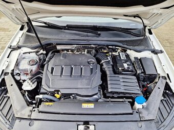 VW Passat Lim., 2.0 TDi Elegance, 39 tis. km, 8x ALU - 20