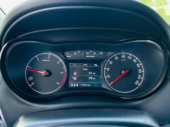 OPEL ZAFIRA TOURER 1.6CDTi MANUÁL LED KAMERA VÝHŘEV SERVISKA - 20