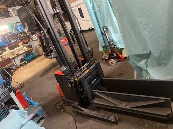Průmyslová váha  do 200 kg a další stroje - 20
