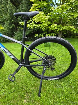 Trek Marlin 8 barva modro-černá, velikost M/L - unisex - 20