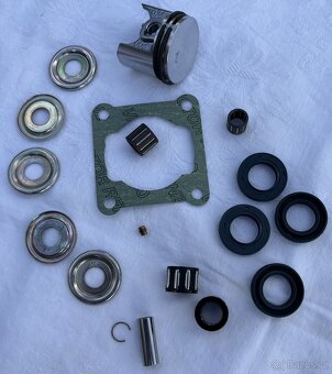 Náhradní díly k řetězové pile STIHL 18ks - 20