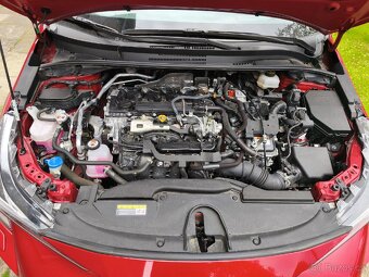 Prodám Toyota Corolla ST GR sport 2.0 146 kw hybrid - 20