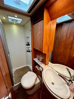 Obytné auto, Carthago Chic c-line 4.2f - 20