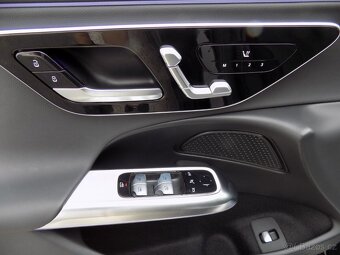 Mercedes-Benz Třídy E 300de/Digital-Light/Hybrid/ - 20