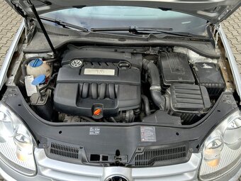 Volkswagen Golf 1.6 MPi - 20