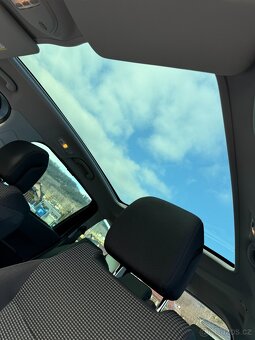 PEUGEOT 5008 1.6 16V 115kW-2010-126.421KM-KLIMA,PANO,HEAD UP - 20