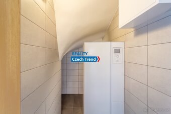 Pronájem novostavby rodinného domu č. 39, 128 m2 s garáží v  - 20
