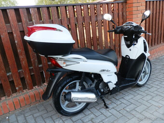 Honda SH 125i - 20