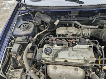 Mitsubishi Carisma 2003 1.8 benzín - 20