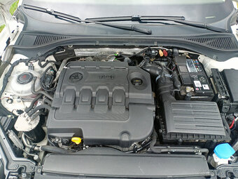 Škoda Superb 2,0 TDi, facelift  2019, DSG,Navi,velký servis - 20