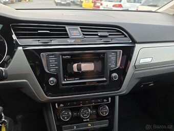 Volkswagen Touran 2.0 TDI 110Kw Navigace DSG F1 - 20