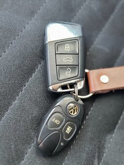 VW Passat B8 2.0 TDI Webasto Tažné - 20