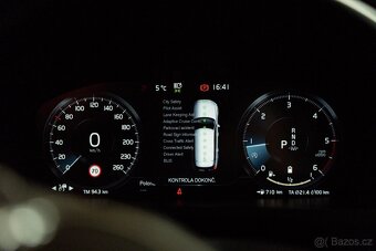 Volvo XC90 B5 235k Drive-E R-Design AWD - 20