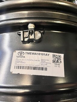5x114,3 R19 originál alu disky TOYOTA C-HR - NOVÉ + senzor - 20