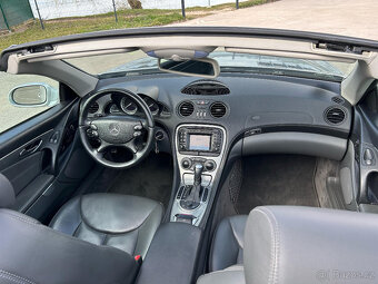 Mercedes-Benz SL350 - 20