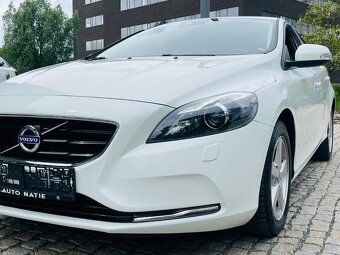 Volvo V40 2.0 D3 5VÁLEC AUTOMAT LED Bi XEN VÝHŘEV SERVISKA - 20