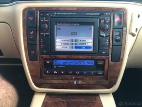 Volkswagen Passat 4.0i W8 - 20