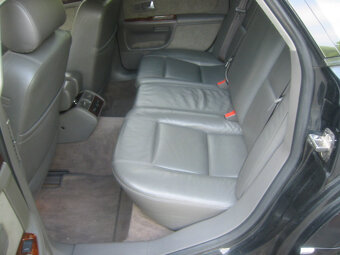 AUDI A8 D2 6.0 W12 309kw krátká i long - díly - 20