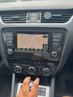 PRODÁM VEŠKERÉ NÁHRADNÍ DÍLY ŠKODA OCTAVIA 3 COMBI 2016 4+4 - 20
