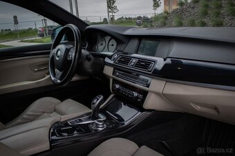 BMW Rad 5 Touring 525dA/T - 20