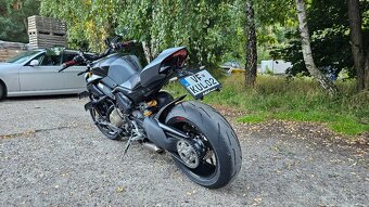 Ducati streetfighter v4s, r.v. 2023 - 20