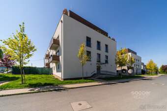 Prodej bytu 4+kk/sklep/garážové stání/balkon, 104m2, ul. Nep - 20