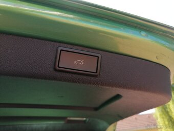 ŠKODA SUPERB COMBI II. 2.0TDI CR 125KW DSG 4x4 L&K PANO WEBA - 20
