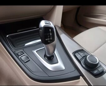 Bmw 320D xDrive barva hnědá-metal - 20