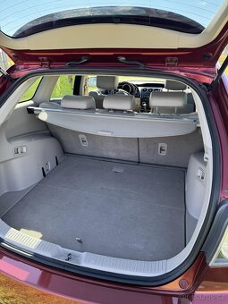 Mazda CX7 Revolution max výbava - 20