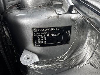 Volkswagen Golf IV 1.6i 77Kw Special- Klima - 20