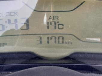 Yamaha Tricity 125, 2023, pouze 3000km, super stav, zánovní - 20