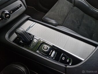 Volvo XC90 B5 R-Design ZÁRUKA, 7 MÍST, NEZÁVISLÉ TOPENÍ, TAŽ - 20
