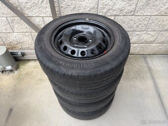 HYUNDAI iX20 1.4i 66 KW 1.MAJITEL,2XKOLA,PO VELÉM SERVISE - 20