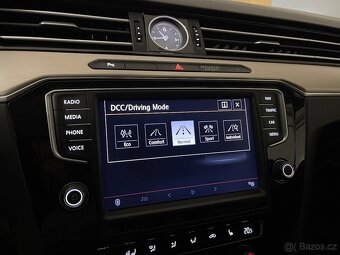 Volkswagen Passat 2.0 biTDI 4motion 176 kW - 20