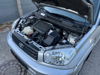 Toyota Rav4 2.0D-4D 4WD - 2003 - 153.100km - nové ME+TK - 20