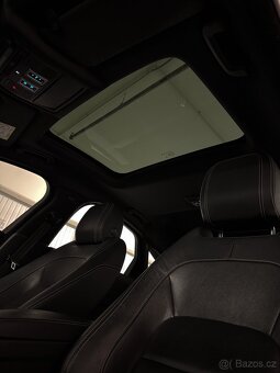 Jaguar XF 3.0D V6 R-SPORT - 20