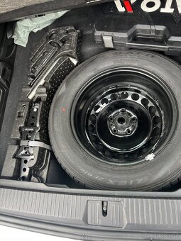 2019 rok. Volkswagen Passat B8. 2.0 TDI (110 kw) - 20