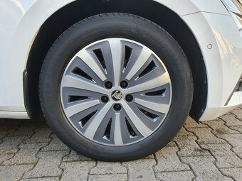 Škoda Superb iV Combi Style 1.4 TSI 160kW - záruka Autodraft - 20