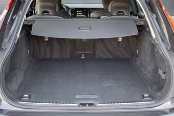 Volvo V90 B4 Momentum PRO / záruka 11/2025 / odpočet - 20