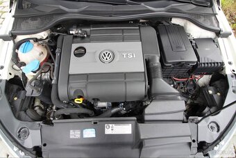 SCIROCCO R, 2.0TSI-195kw,6st.Manuál,Bi-Xen,R19,Kůže,PDC,2010 - 20